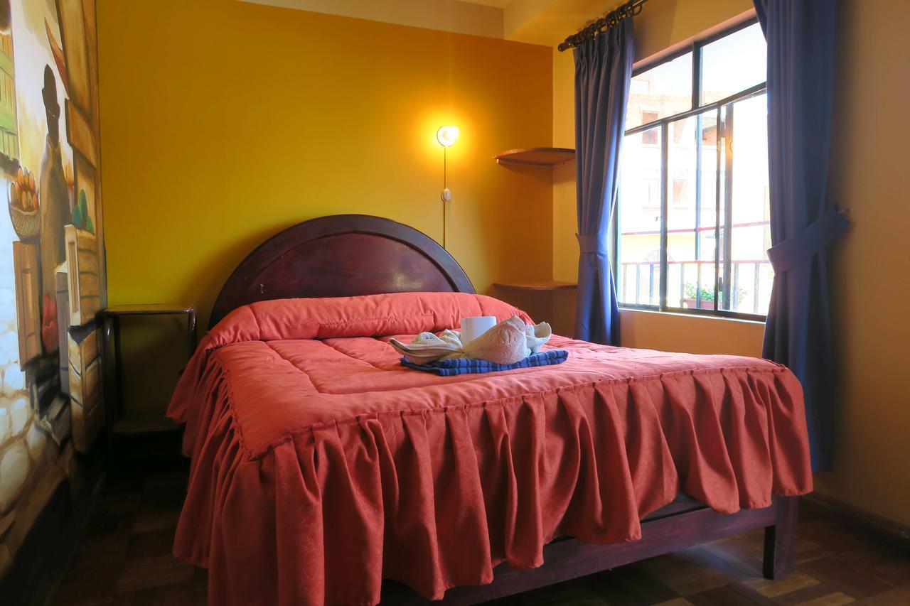 Hostal Florencia Copacabana  Exterior photo